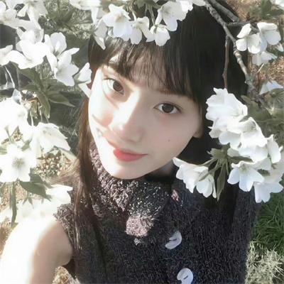 魔女荷莉